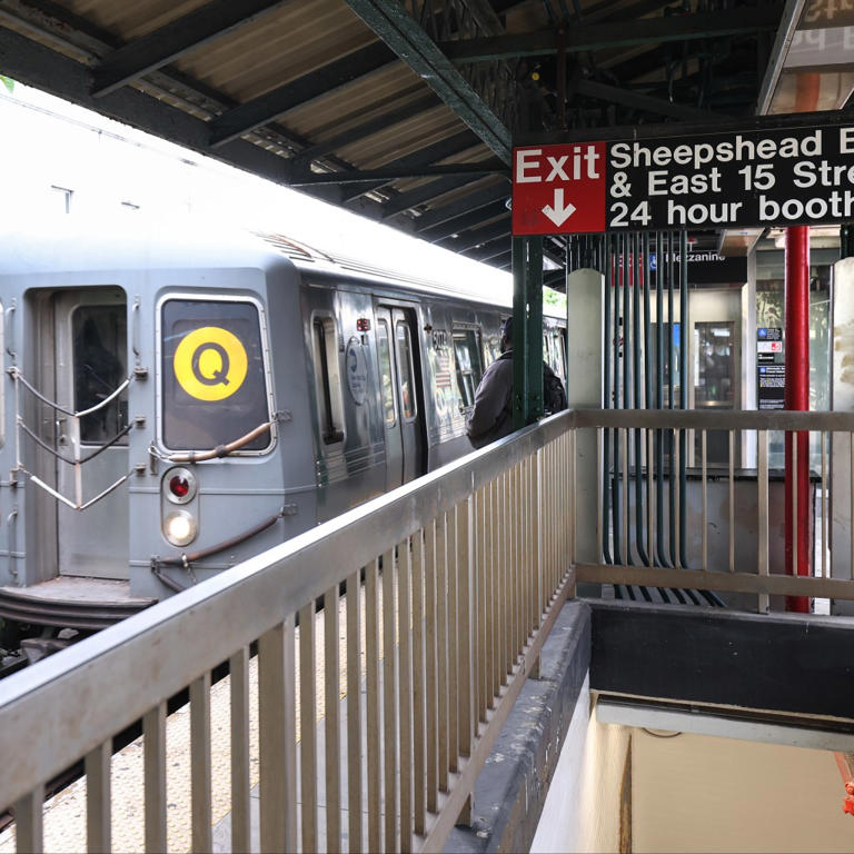 Retired postal worker freed without bail in NYC subway slashing