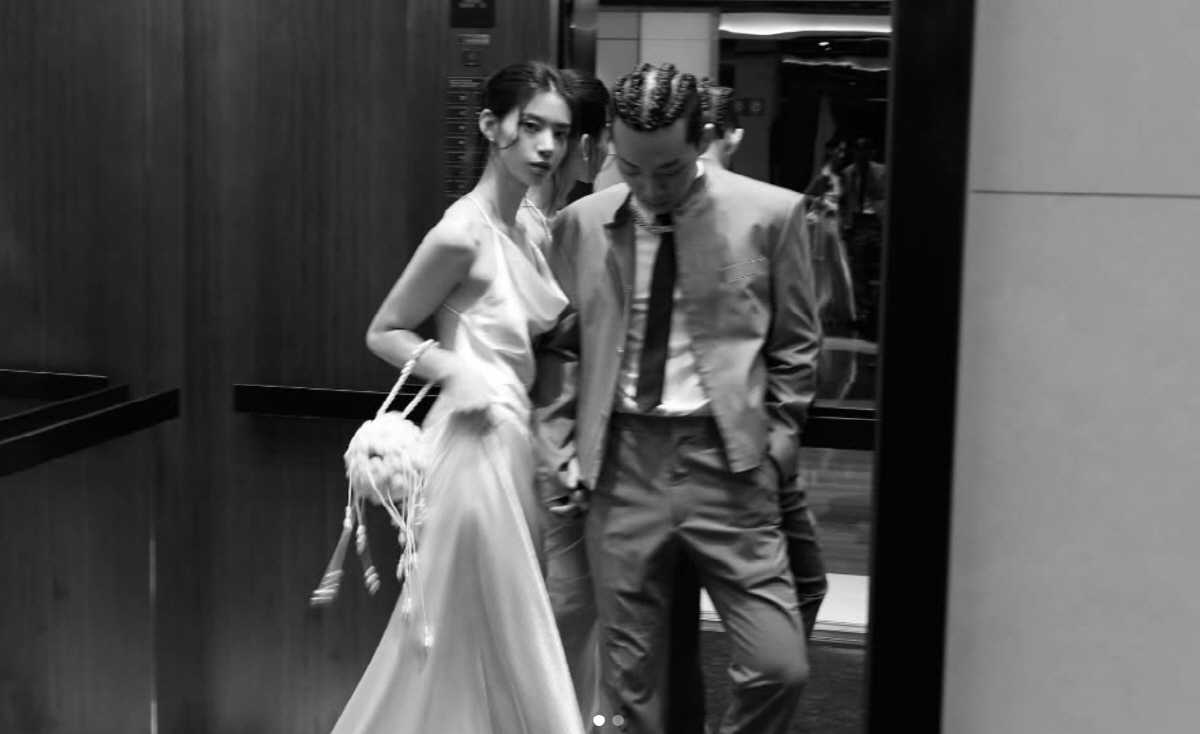 Feels like walking into a motel in Cheonho-dong ... Yang Hong-won, who ...