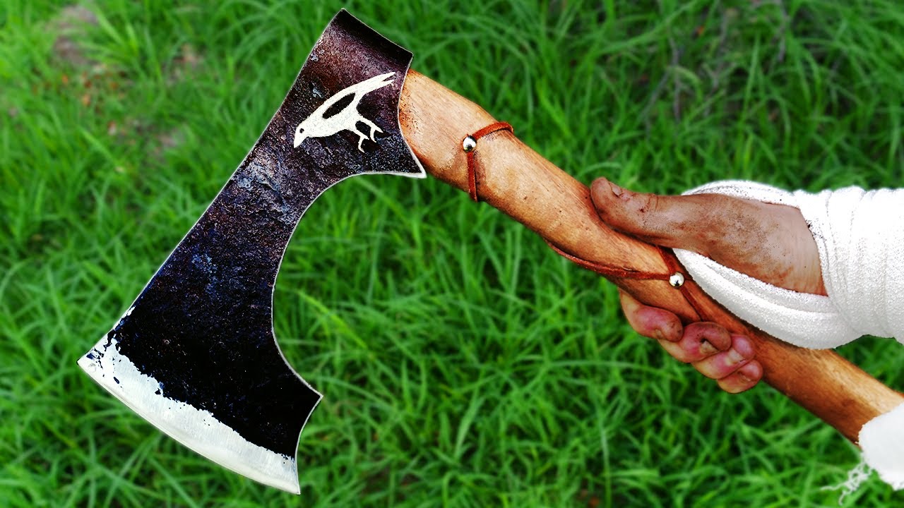YouTube's worst blacksmith makes a Viking axe!