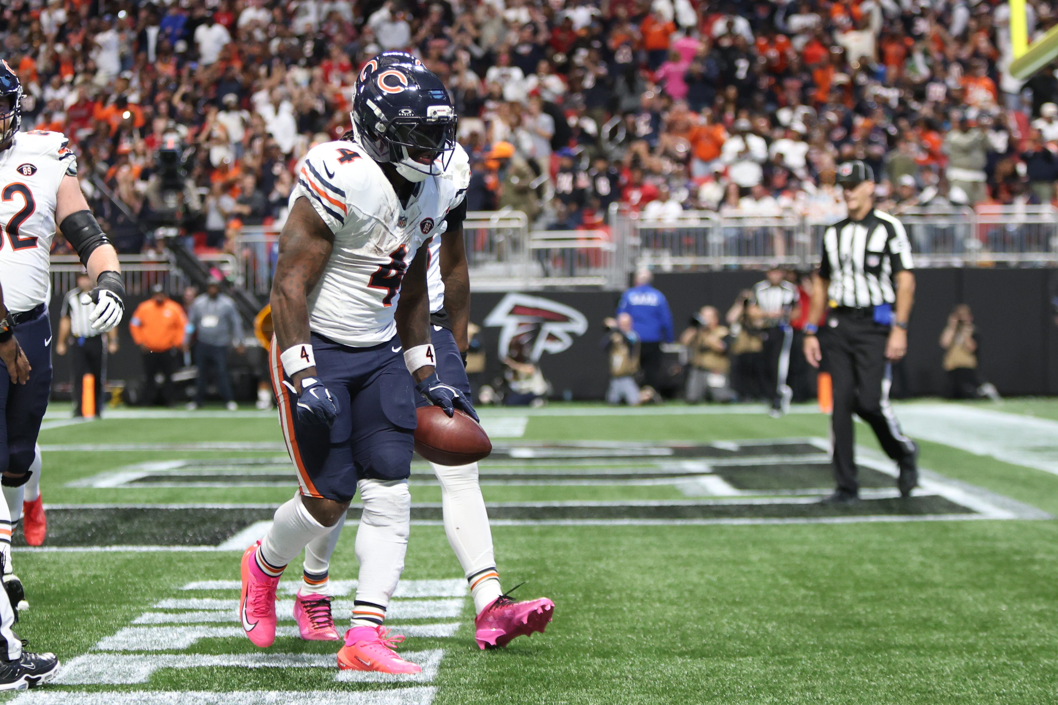 Statistical breakdown: How Bears and Patriots stack up before Week 7