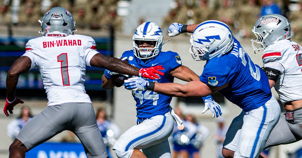 Military football report: Tragedy at Navy game overshadows Army and Air ...