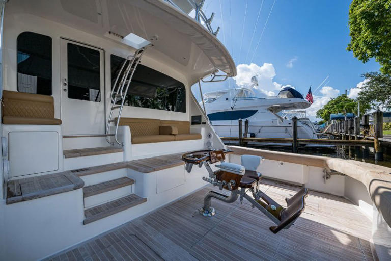 For sale: Viking 76 enclosed bridge