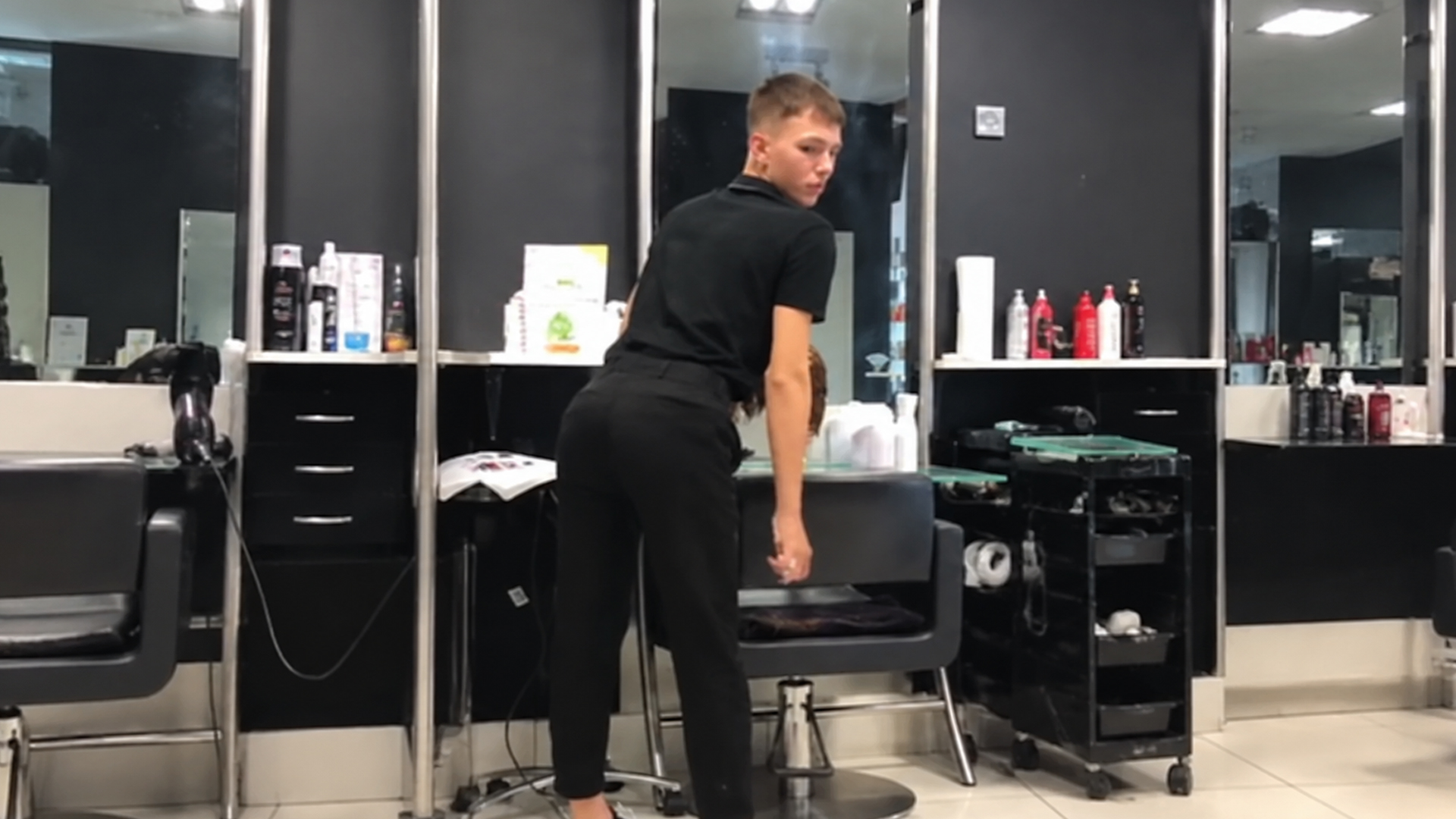 Funny ripped pants dance fails