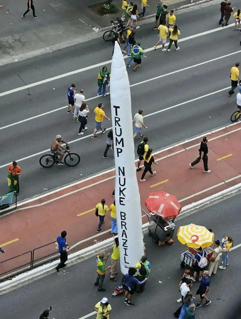 'Nuke Brazil' missile prop exposes cozy Bolsonaro-Trump relationship
