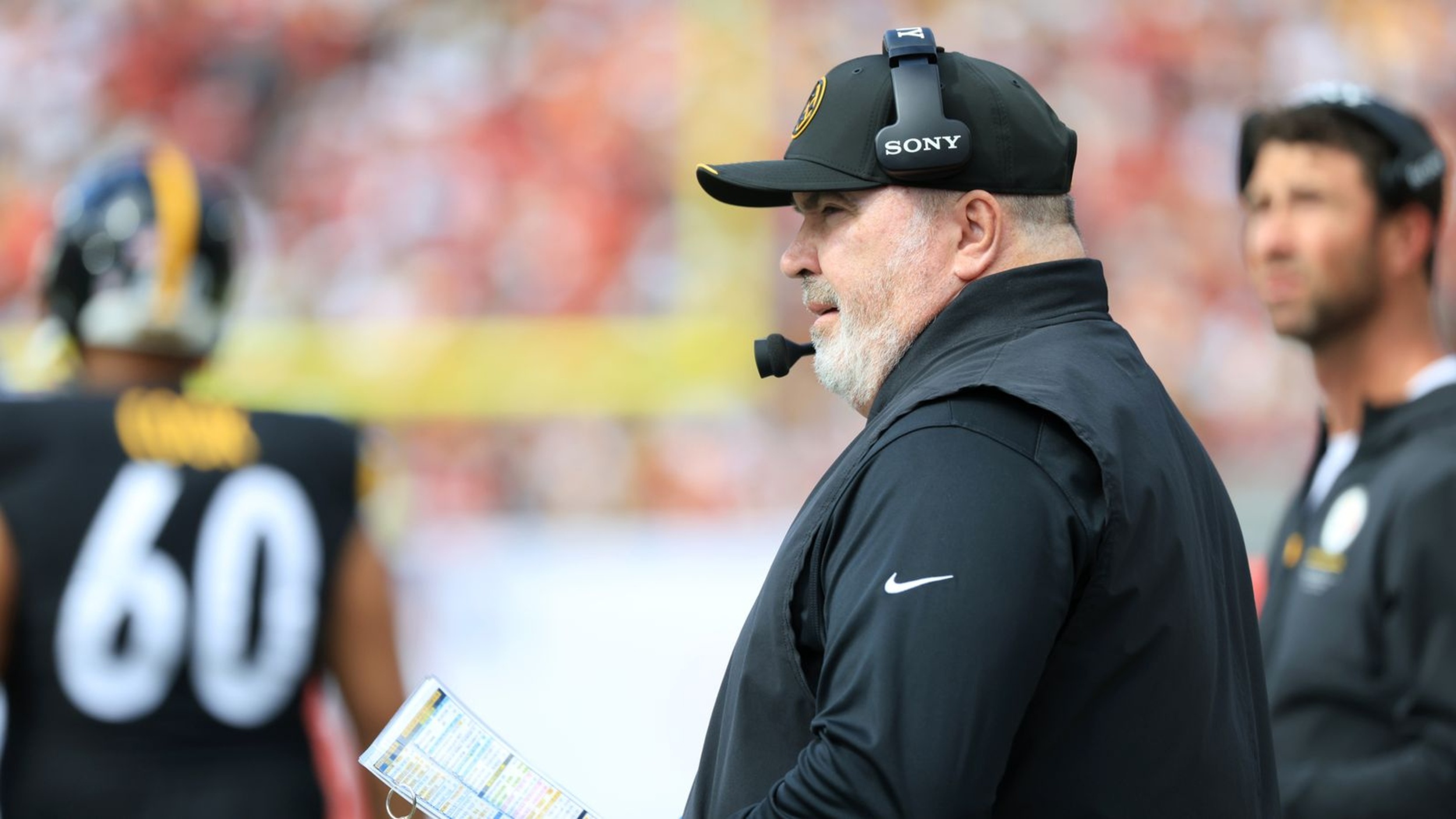 Steelers' Ben Roethlisberger questions Mike McCarthy's risky clock ...