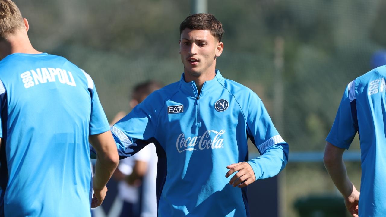 Vigilia Napoli-Bodo Glimt, a Castel Volturno con Allegri c'è un altro ...