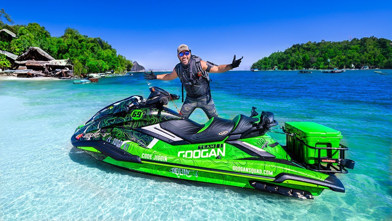 Revealing the new wrap on my supercharged jet ski