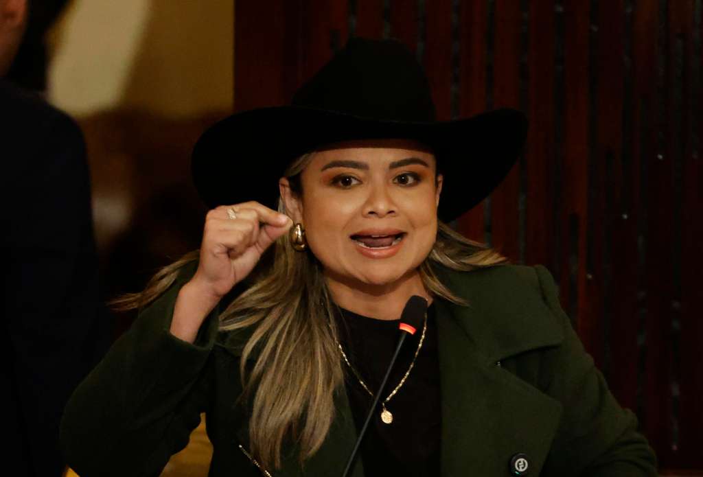 ANT denuncia presuntas irregularidades por COP 50.000 millones durante ...