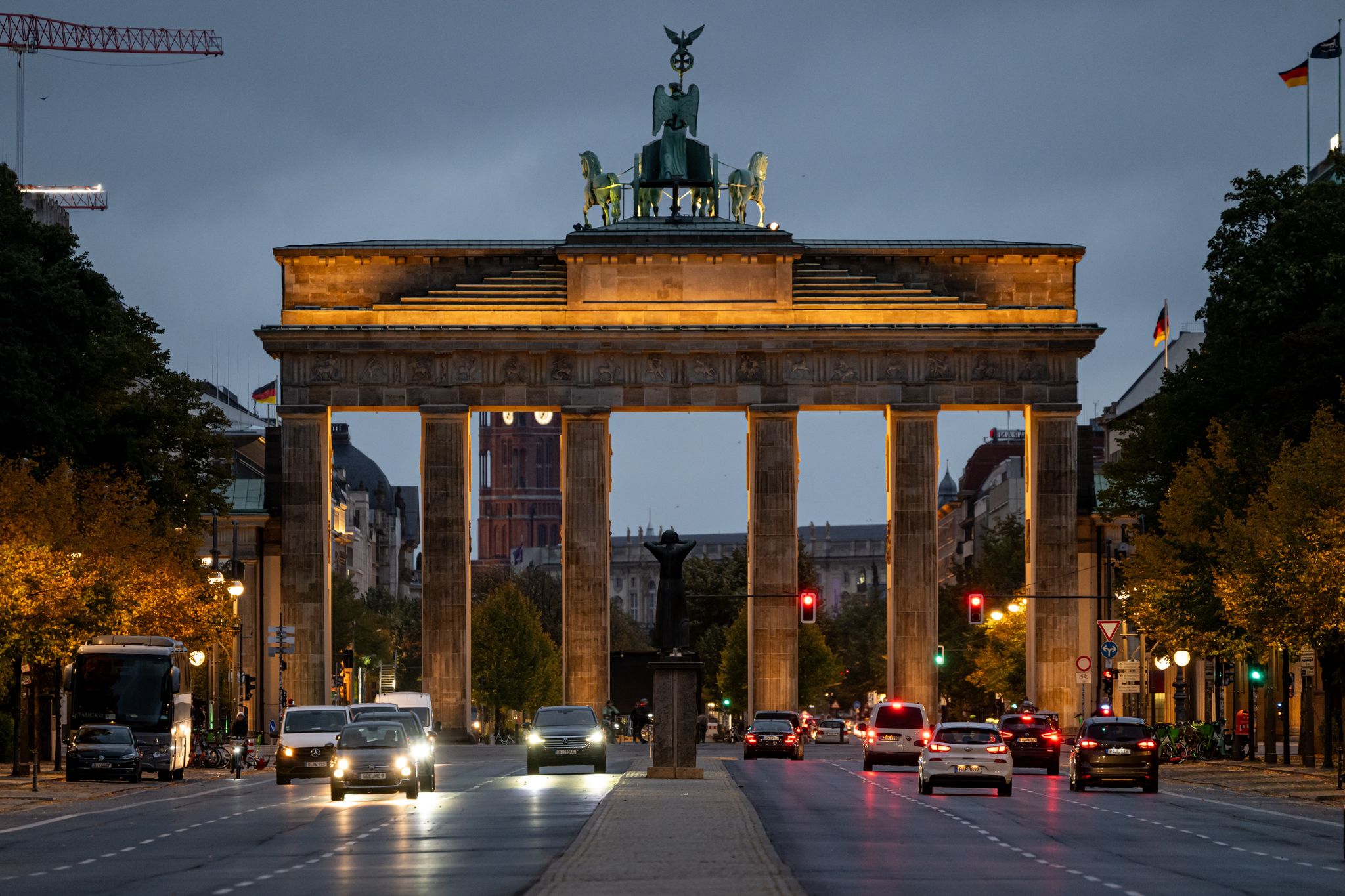Berlin's Brandenburg Gate to get new LED lighting system