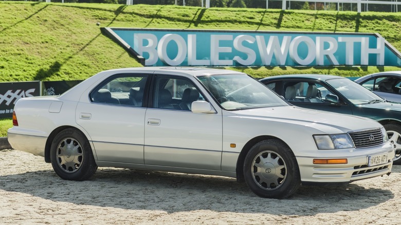 Every Toyota model powered by the 1UZFE V8 engine