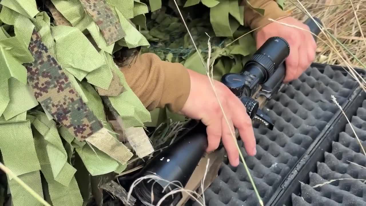 Thermal sight footage purports to show Russian sniper hitting Ukrainian ...