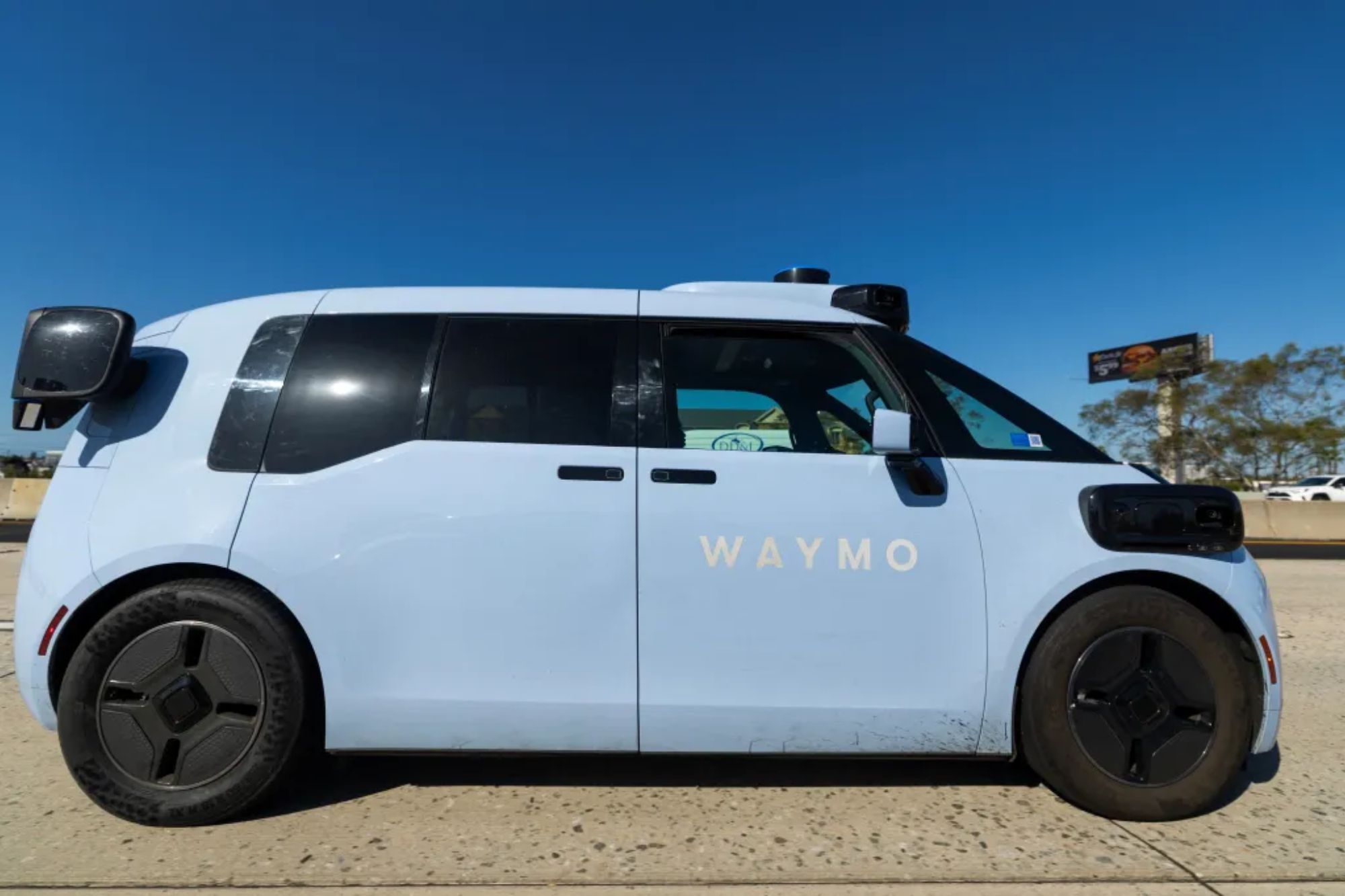 Waymo has ordered thousands of Chinese-made cars to expand its US ...