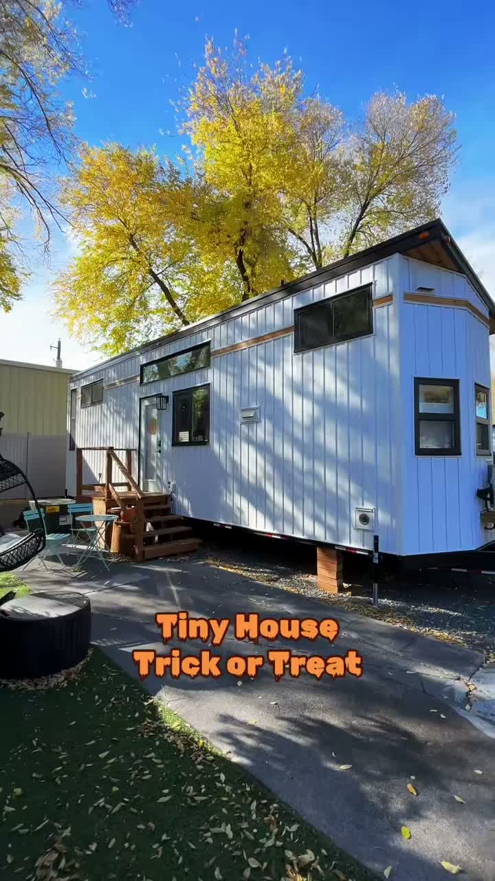 Enjoy cozy moody fall vibes from our friend Natalie's tiny home on wheels 👻