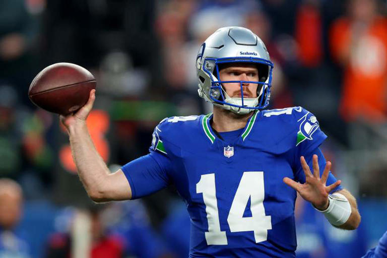Seattle Seahawks Sam Darnold labeled '3-3 quarterback'