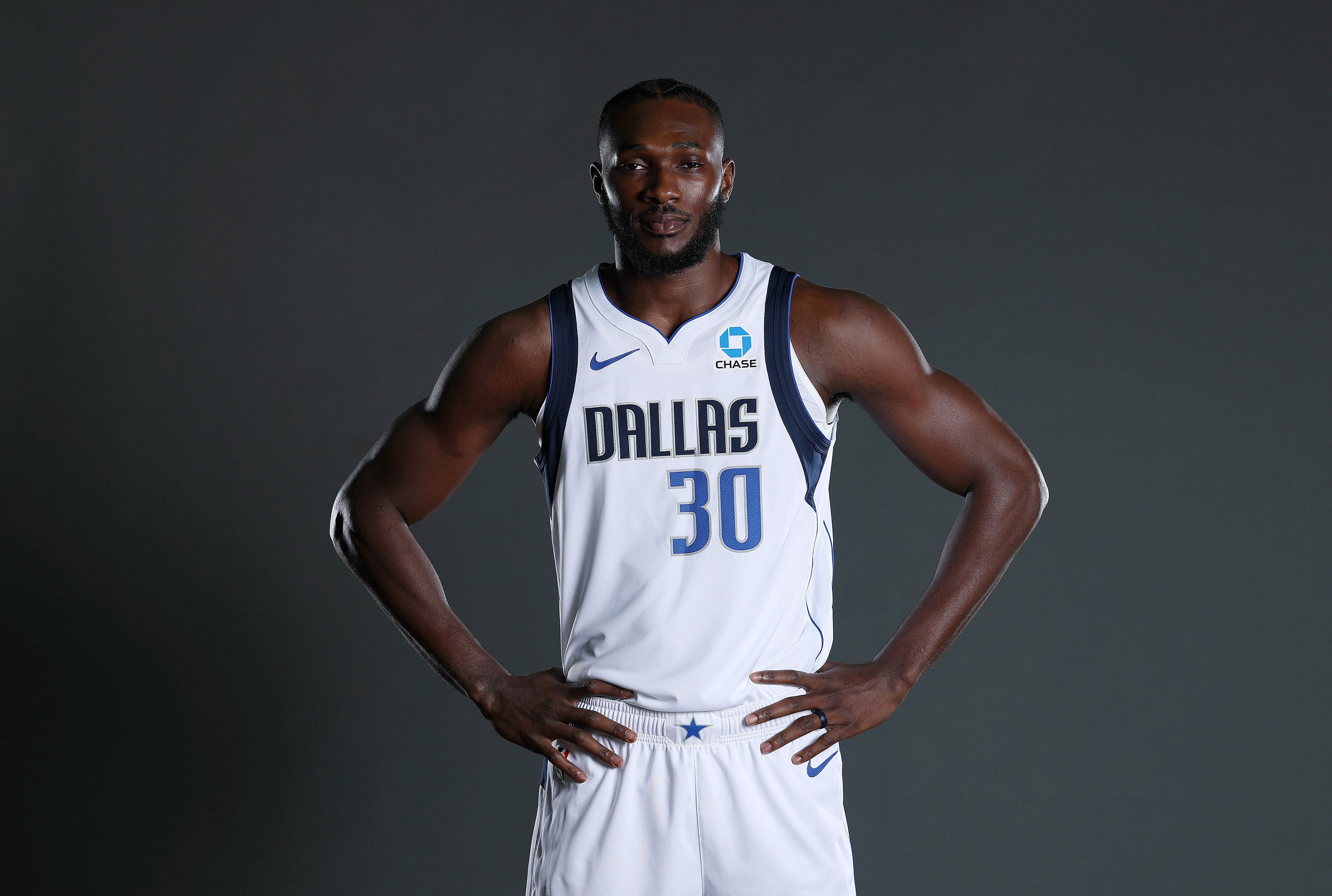 Report: Sixers would have strong interest in center Moussa Cisse