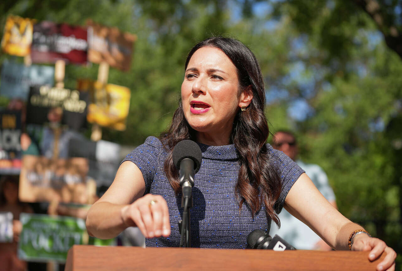Hinojosa sues Gov. Abbott over 'intimate and embarrassing' Musk emails