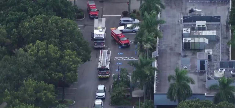 Suspicious envelope reported at Rep. Debbie Wasserman Schultz’s South ...