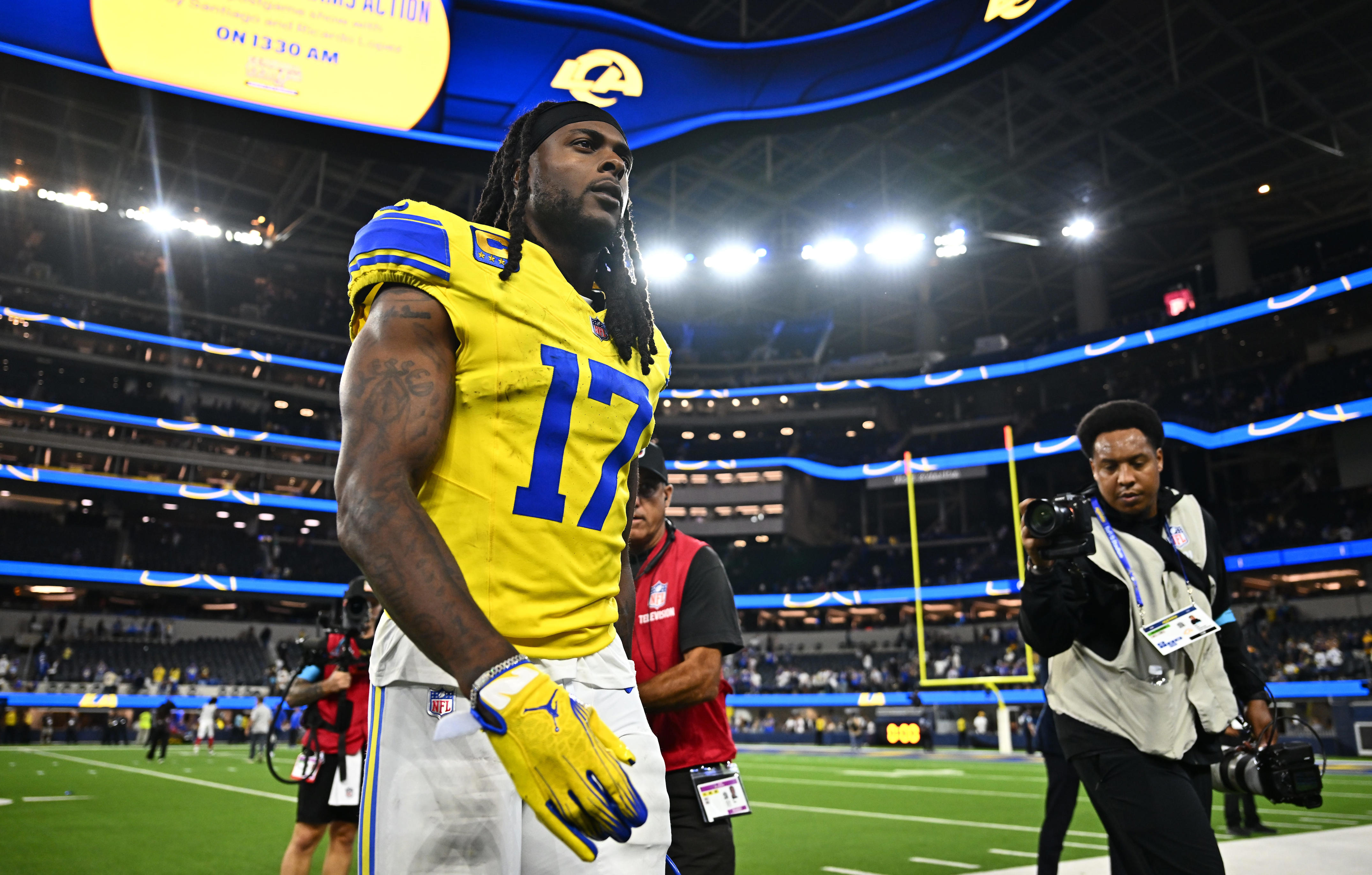 Rams lose WR Davante Adams, 3 others to long-term injuries