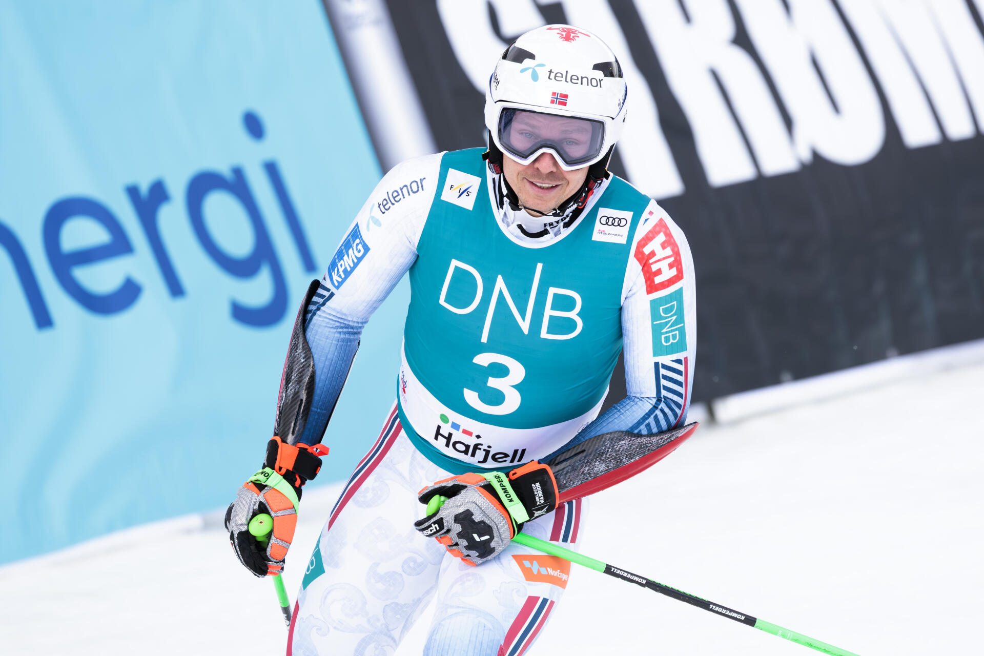 Les skieurs norvégiens peuvent enfin choisir leur sponsor de casque eux ...