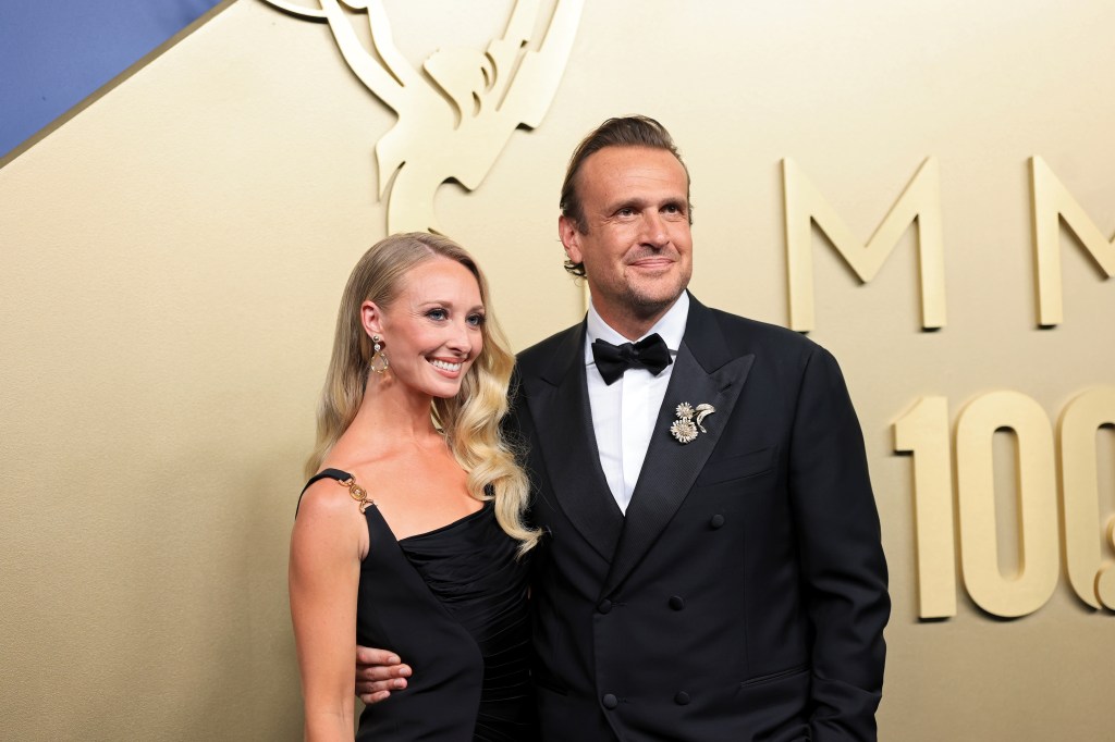 Jason Segel marries Kayla Radomski