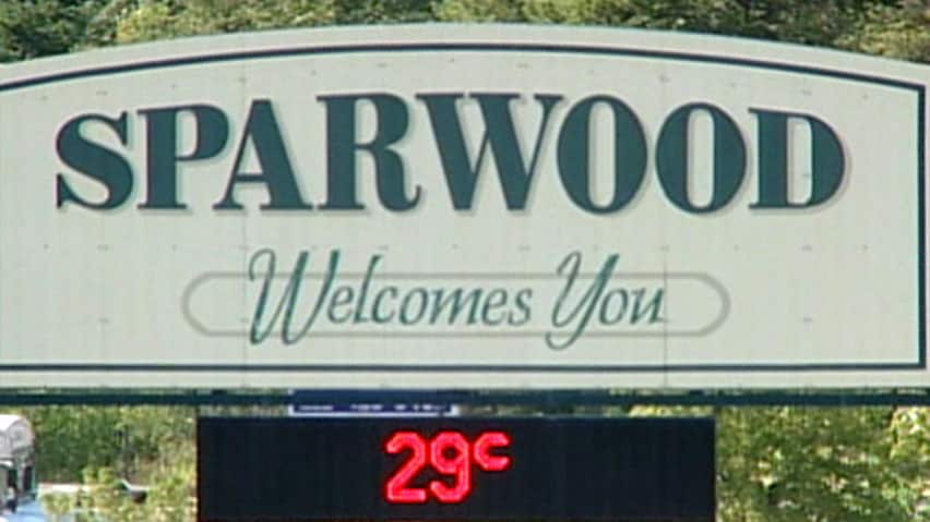 20 km from Alberta border, people in Sparwood, BC., watch for ...