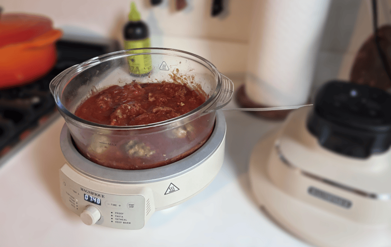 This glass air fryer-slow cooker combo is the best kitchen tool I’ve ...