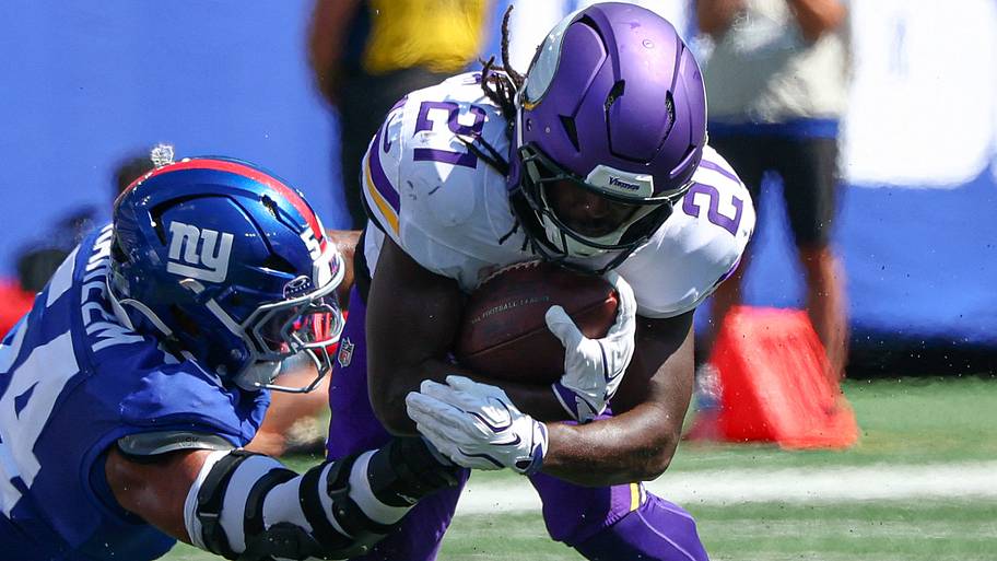 Demond Claiborne is officially on the clock as Vikings open Jordan ...