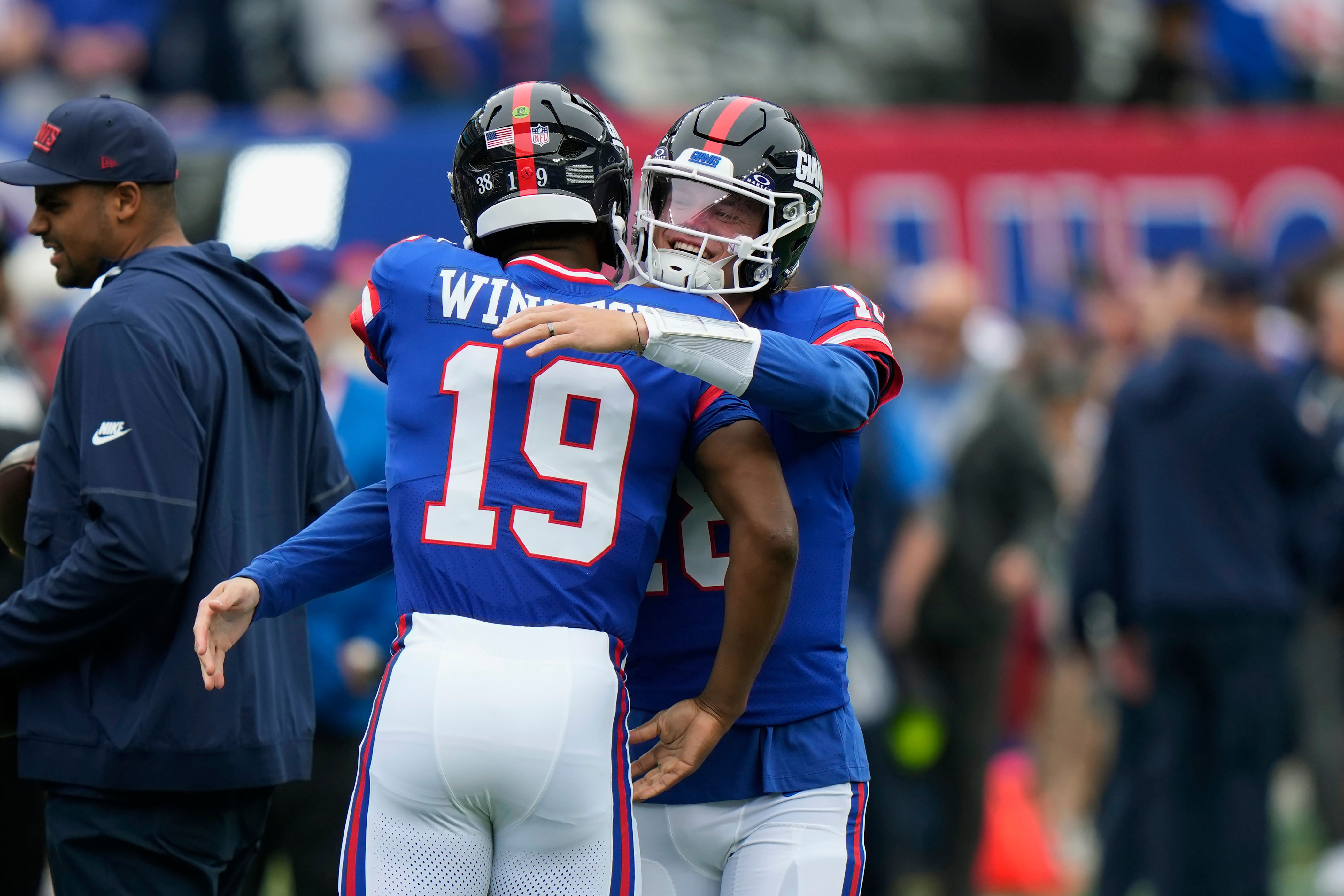 Harbaugh says the Giants are honing in on a decision at quarterback ...
