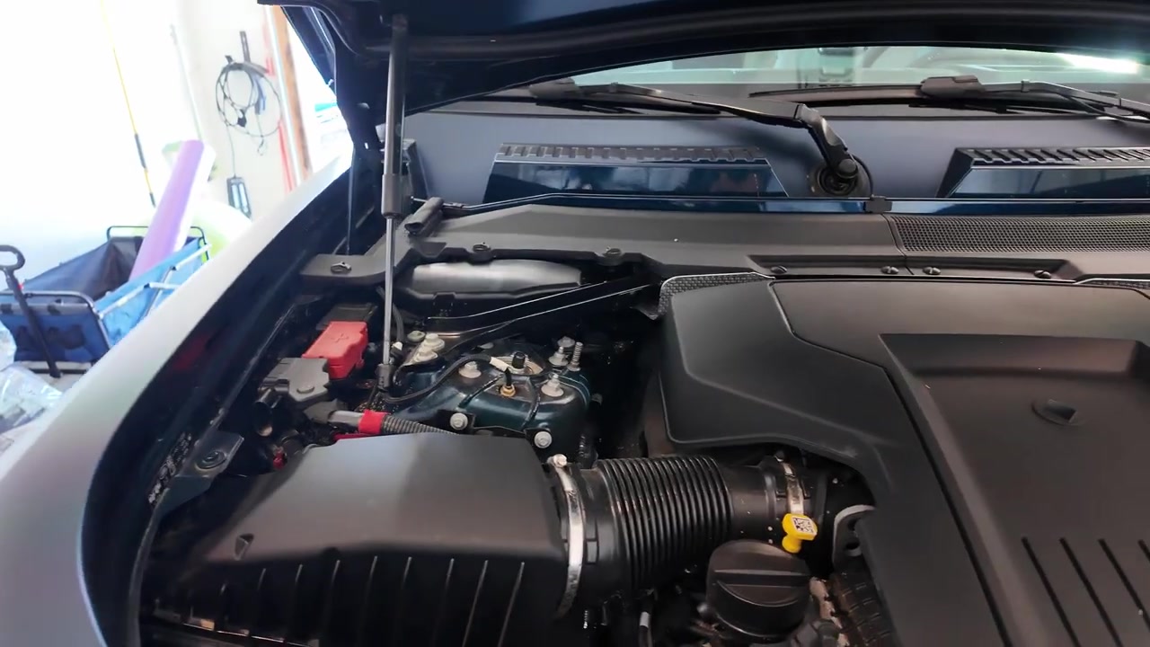 2026 Land Rover Defender OCTA: What does $160,250 buy?