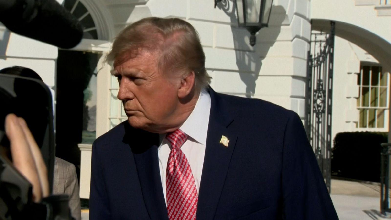 Trump on France protests: 'Macron should have closed his borders a long ...