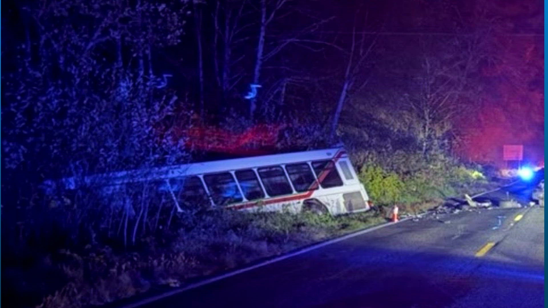 Deadly head-on crash between car and bus in Grays Harbor County