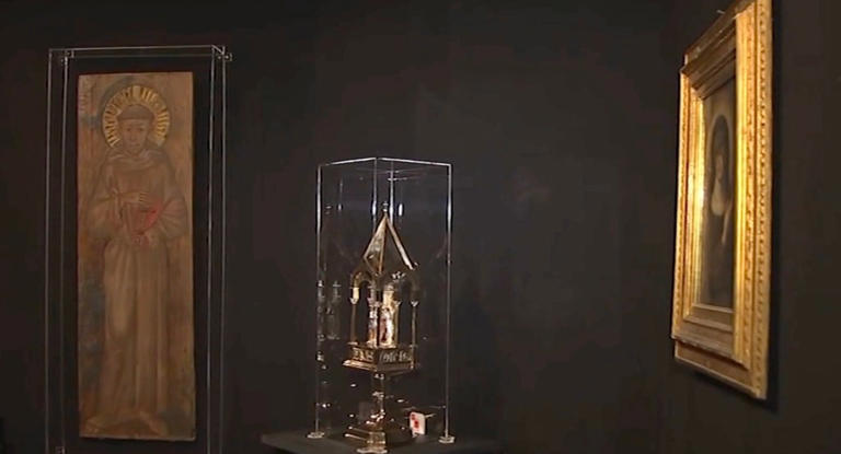 800-year-old bloody relic of St. Francis leaves Italy for first time in ...