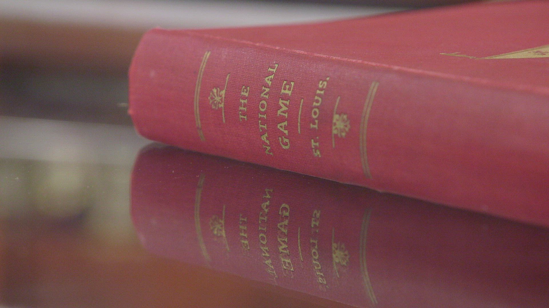 Expensive baseball bible gets two appraisals | Pawn Stars