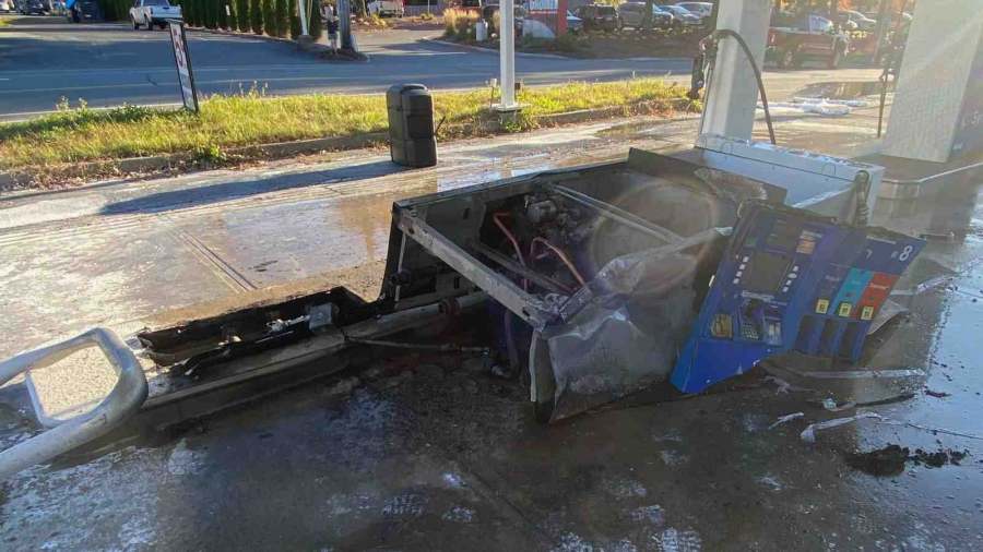 Gasoline fire after pump hit by car in Lebanon