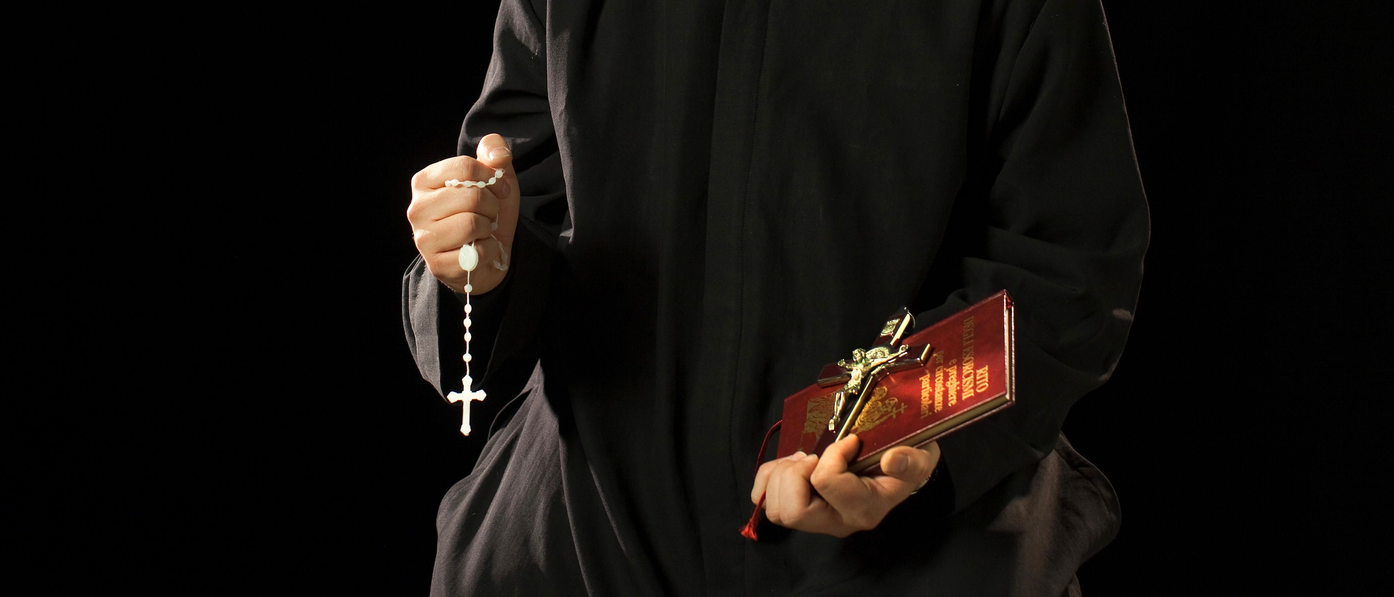 Prominent Catholic exorcist told to stop speaking in public for entire year