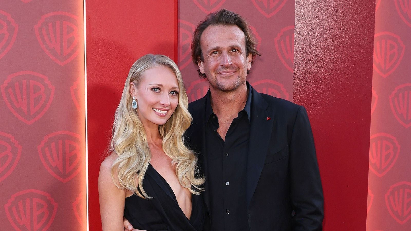 Jason Segel marries longtime girlfriend Kayla Radomski in botanical ...