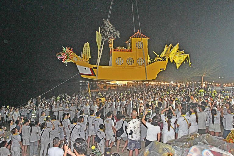 Farewell to Nine Emperor Gods