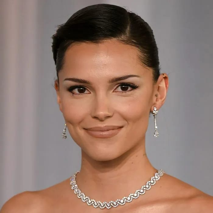 Inde Navarrette's 'hideous' polka-dot gown looked like 'boba tea with ...