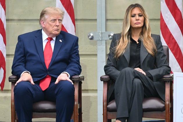 Trump keeps making the same joke at Melania's expense — and marriage ...