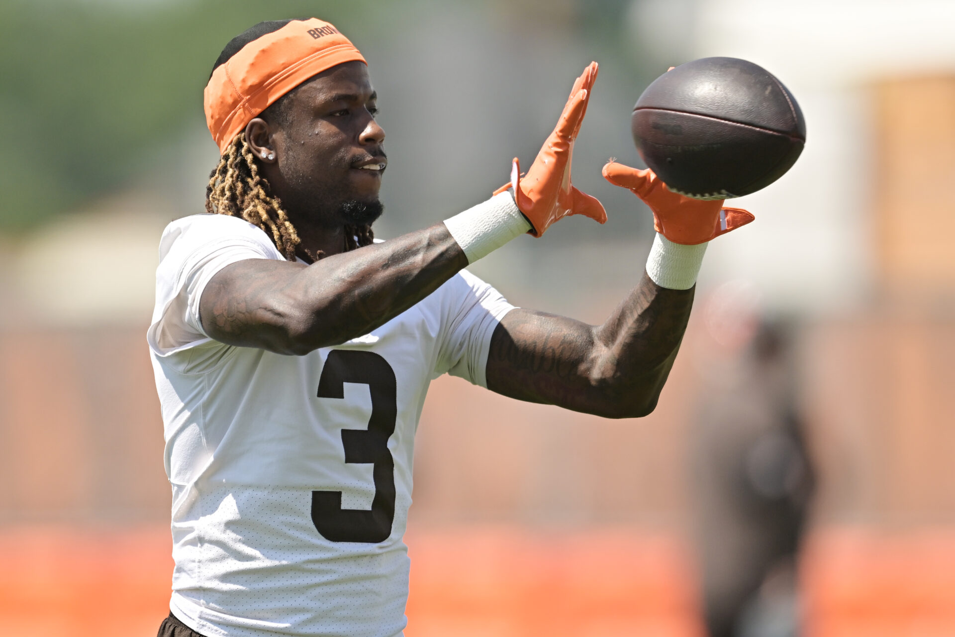Browns coach Todd Monken pushes back on Jerry Jeudy trade speculation