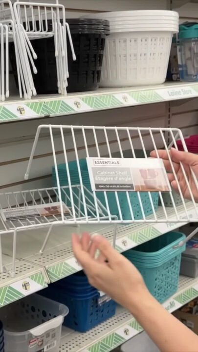 Grab 2 Dollar Tree wire racks for this genius bathroom hack!