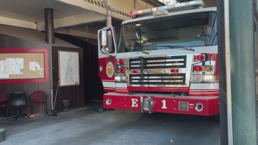 NY firefighters, EMS volunteers to get quadrupled tax credit
