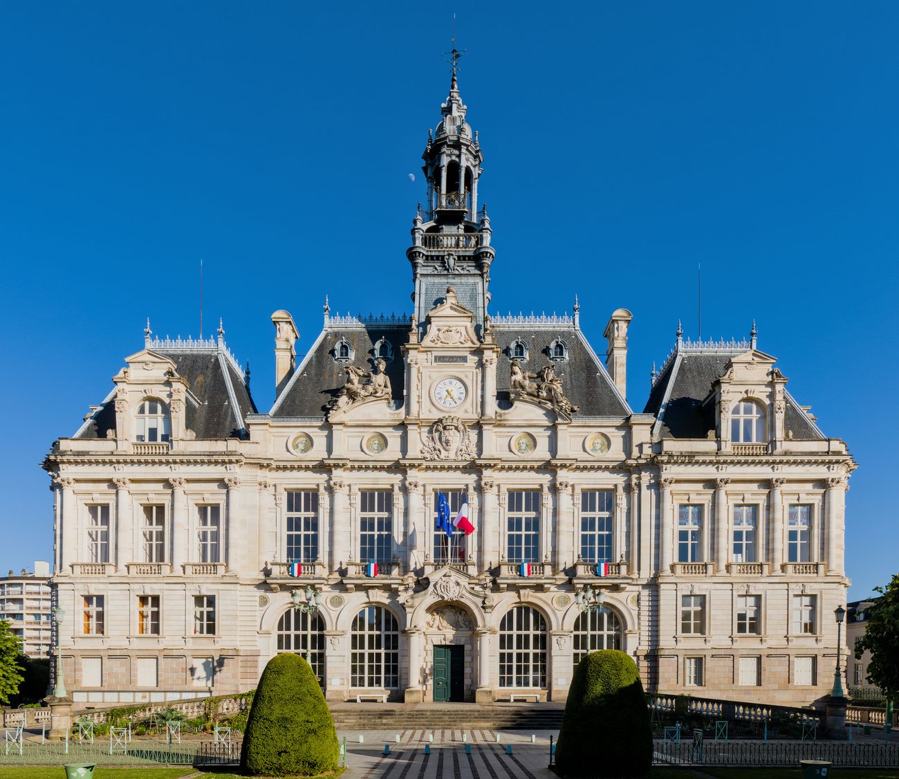 The burning of this French city hall was a 'catastrophe for heritage,' tragically reminiscent of the Notre-Dame fire