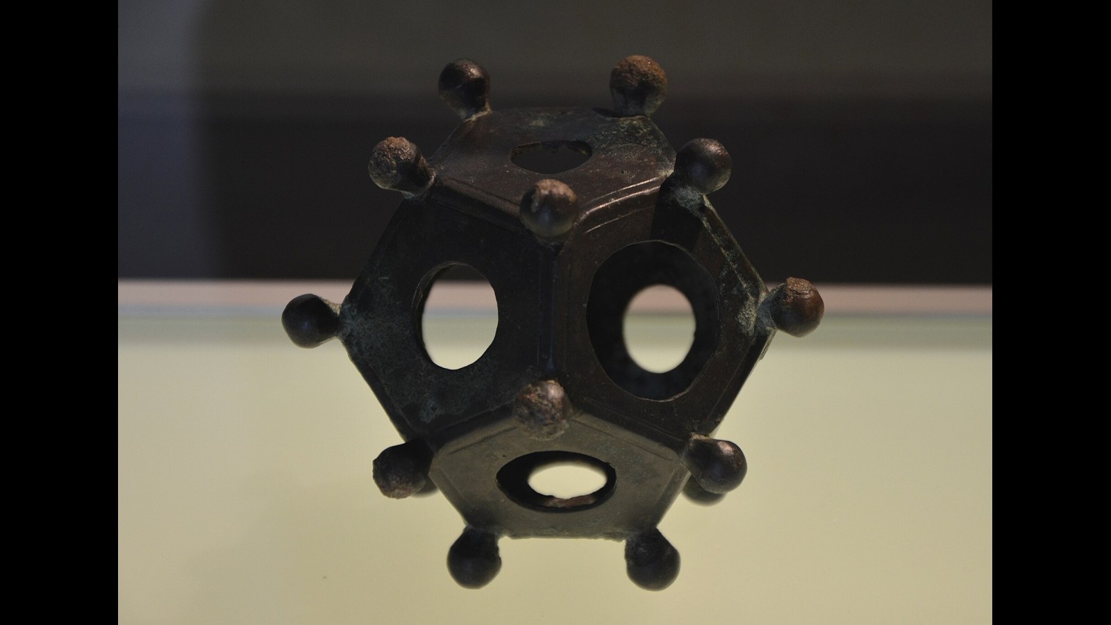 20 ancient objects archaeologists still can't explain
