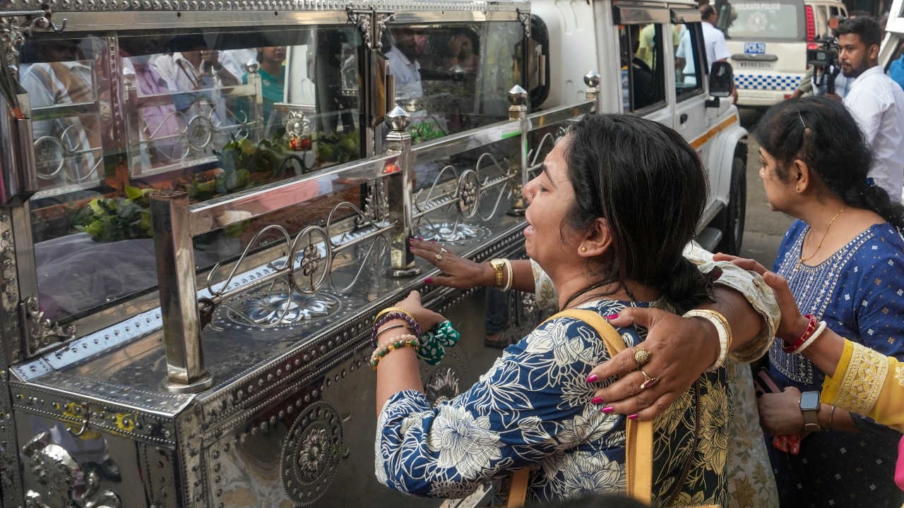 Broken ribs pierced lungs of victims: Post-mortem reports reveal ...
