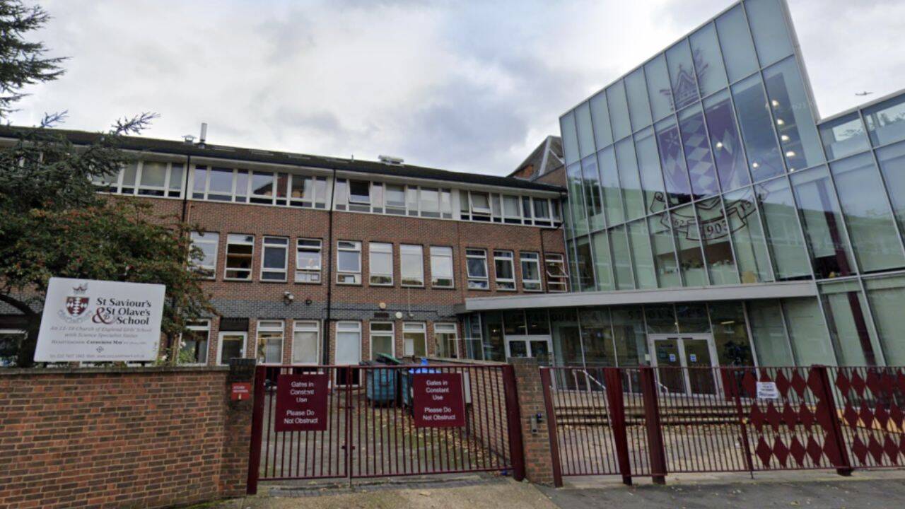 Bermondsey schoolgirl wins national six-word story contest against ...