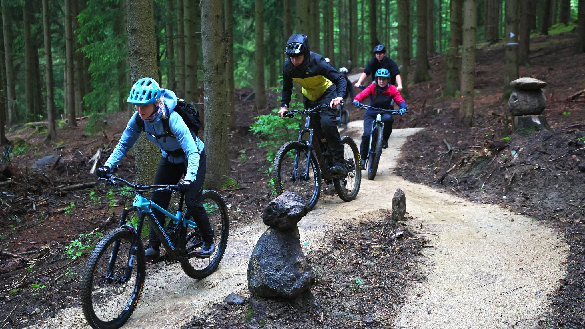 Noch einmal mit Shuttle: Saisonfinale auf den Borderless Trails bei Sebnitz