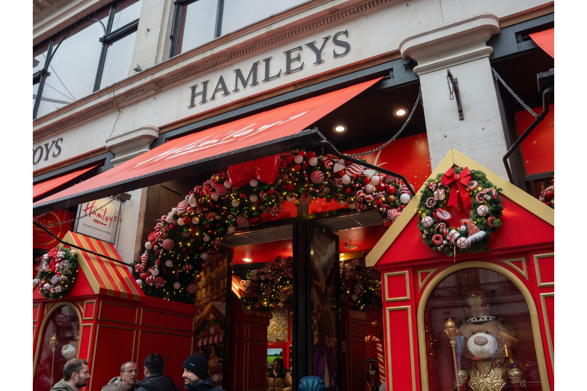 Hamleys announces its top 15 Christmas toy picks and this £10 toy is ...