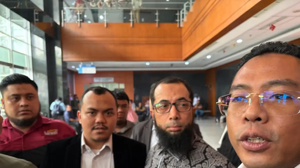 Khalid Basalamah ungkap bayar USD 4.500/jemaah untuk percepatan haji ...