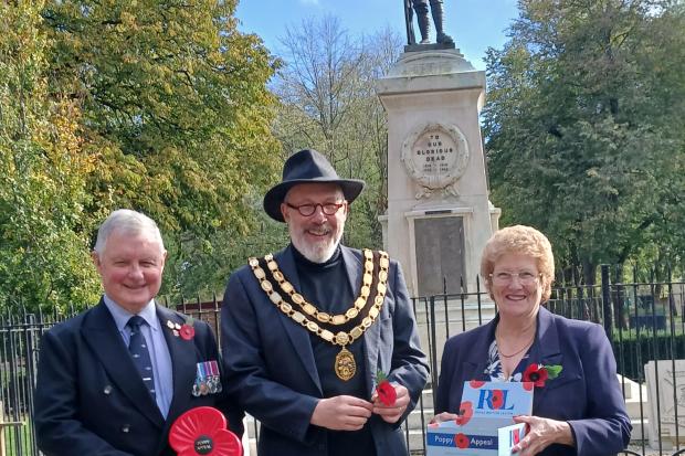 Trowbridge launches Poppy Appeal with first poppy presented to mayor